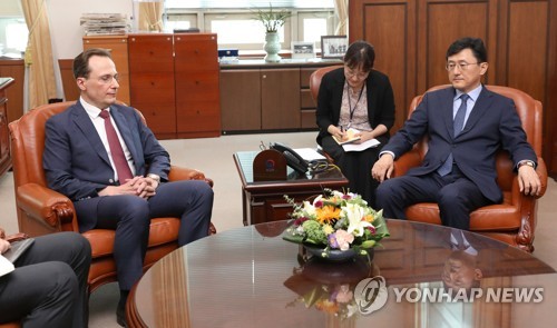 외교부, 러시아 대사대리 초치… 영공 침범 항의