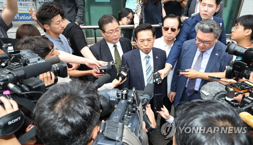 전광훈 목사 고소-고발장 접수 나선 한기총 조사위