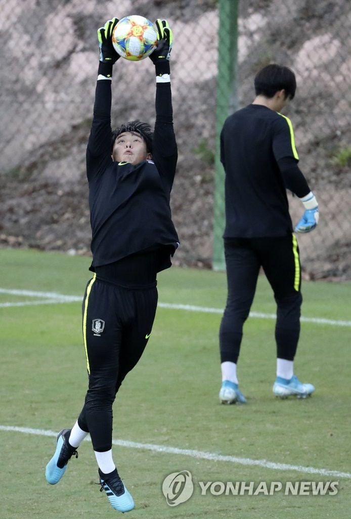 신송훈 '몸을 쭈욱'