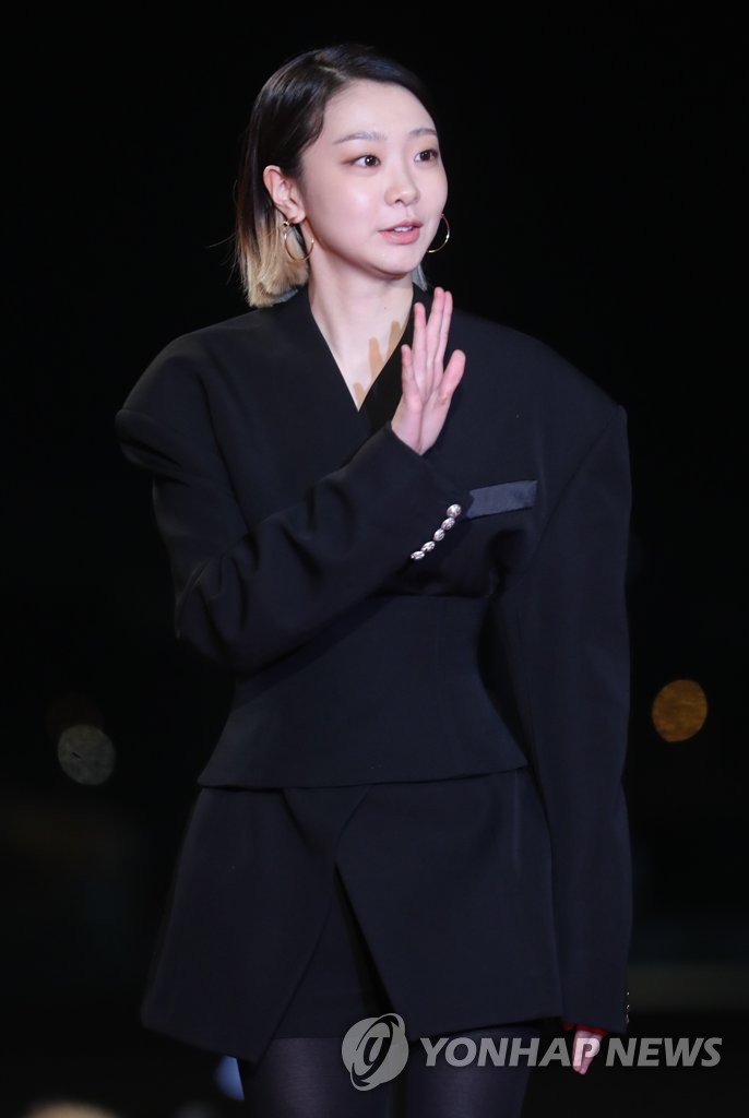 김다미, 영화 속엔 없던 귀여움