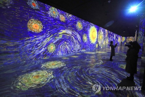 미디어아트로 만나는 '반 고흐'
