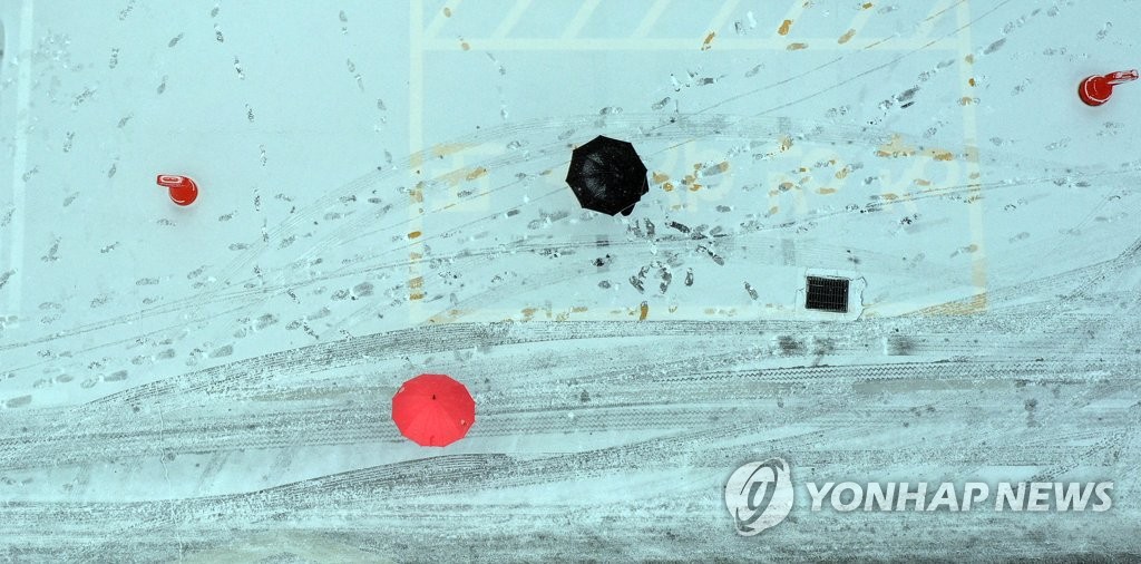 눈 내리는 캠퍼스