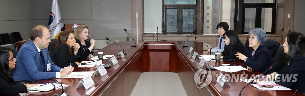Talks on anti-graft cooperation Talks on anti-graft cooperation