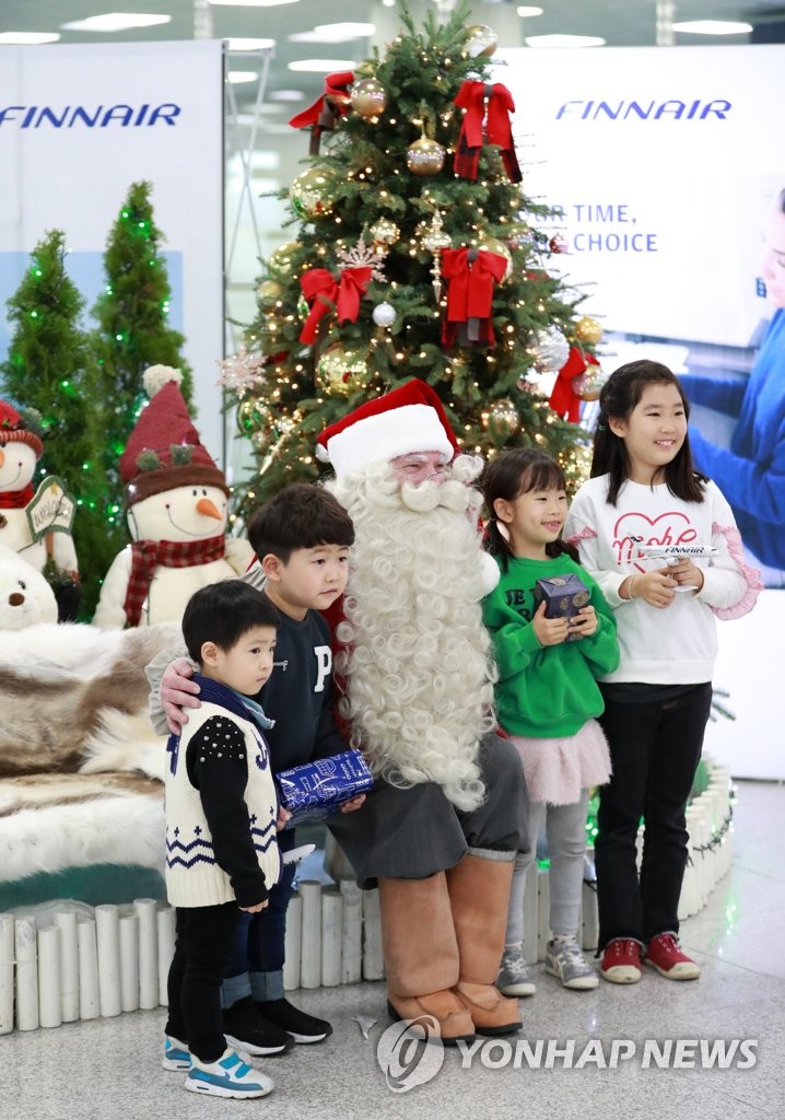 Finnish Santa in Busan Finnish Santa in Busan