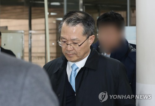 선고공판 출석하는 강경훈 삼성전자 부사장