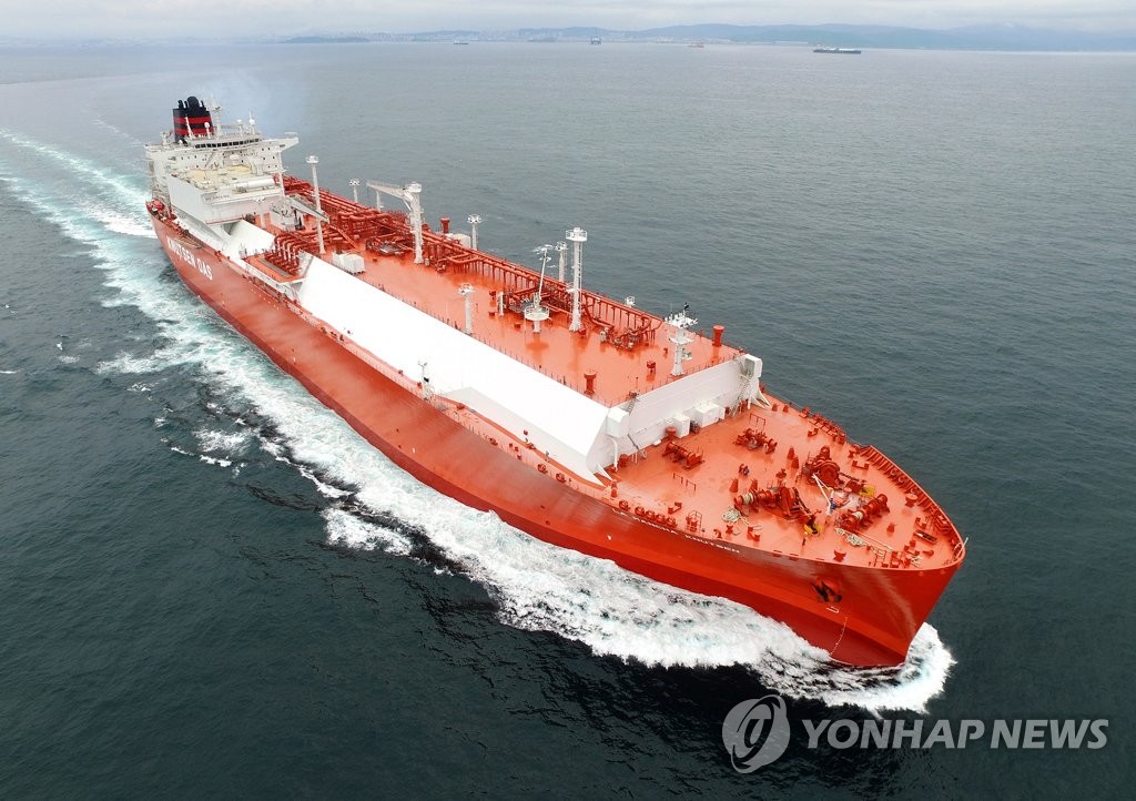 This file photo provided by Hyundai Heavy Industries Co. shows a LNG carrier. (PHOTO NOT FOR SALE) (Yonhap).