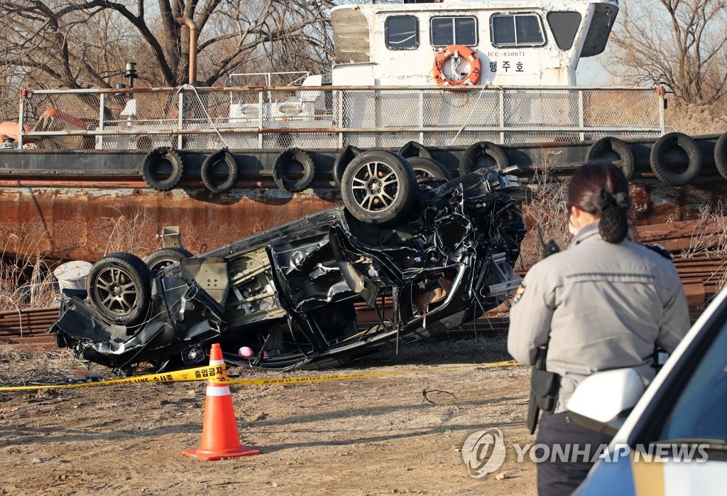 성산대교 추락 차량 인양