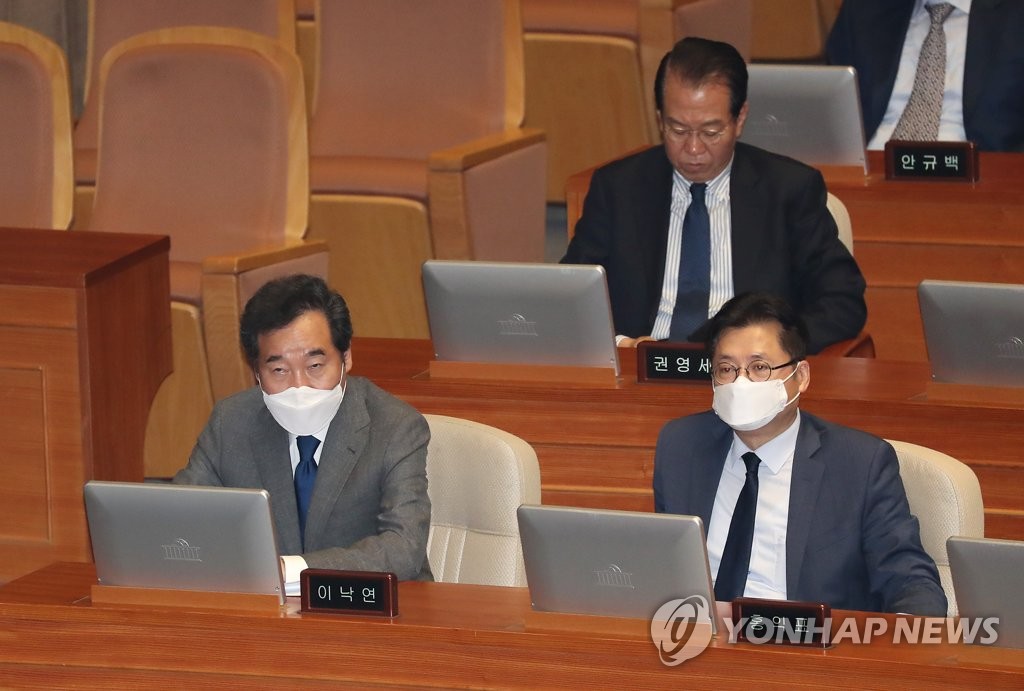 초선 자리에 앉은 이낙연 의원 '왜?'