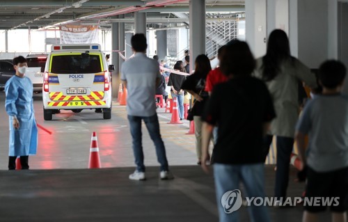 코로나19 지역 확산 이어져