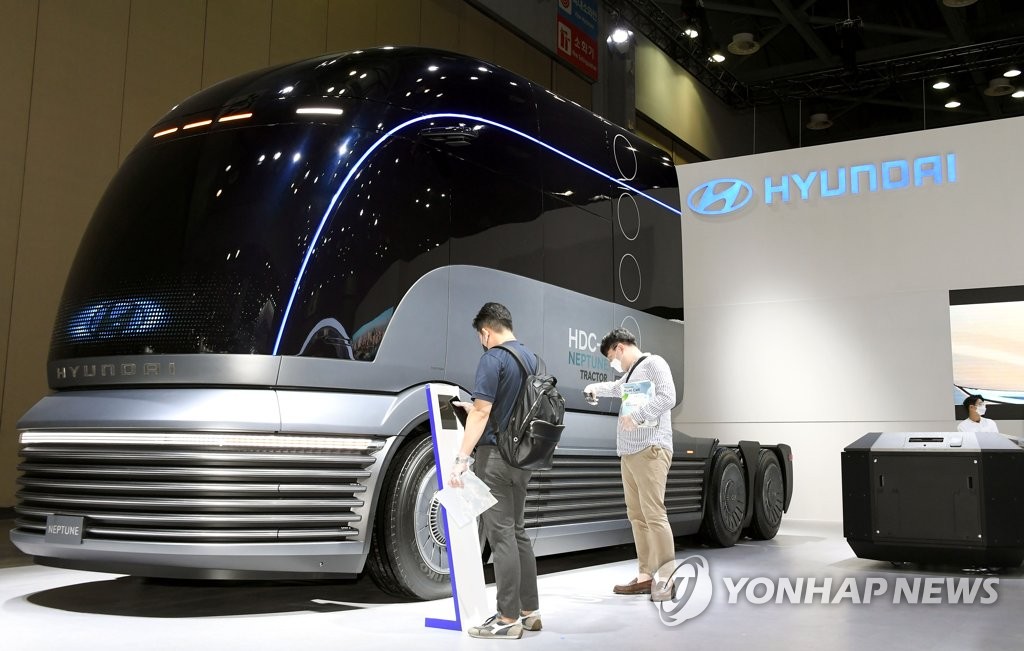 현대차, 수소 전용 대형트럭 '넵튠' 공개