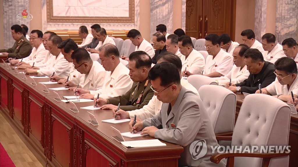 북한, 당 정치국 확대회의 열고 코로나19 대응 논의