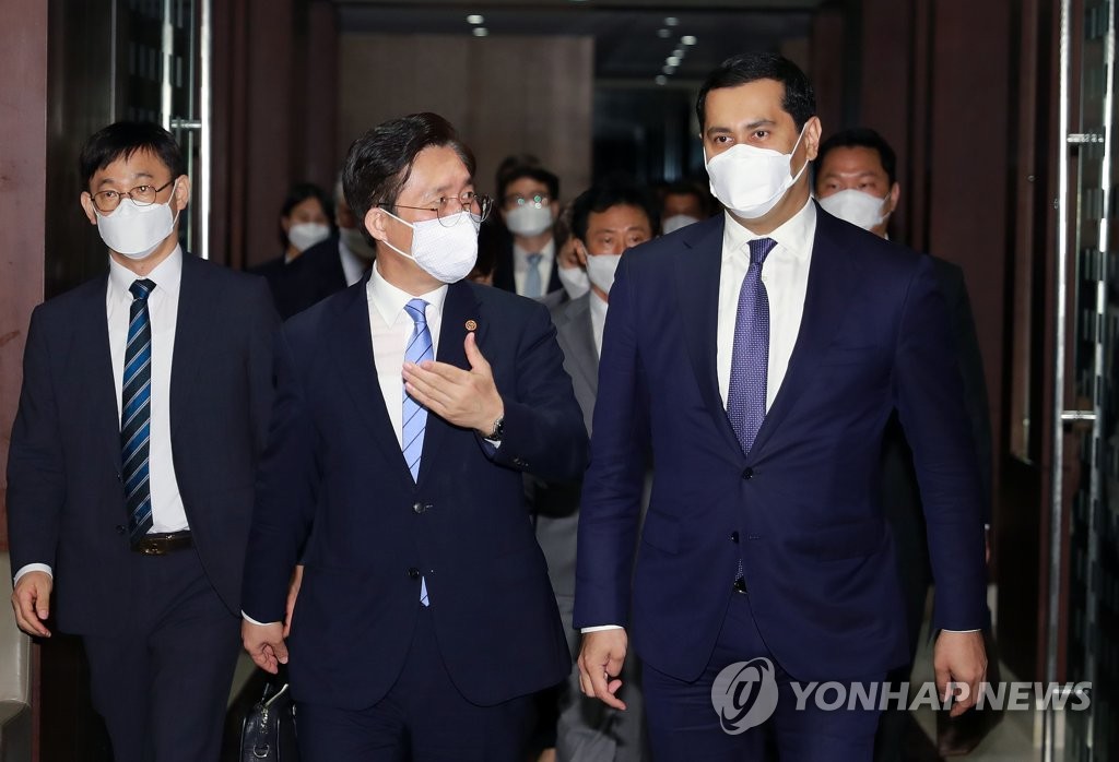 S. Korea-Uzbekistan talks S. Korea-Uzbekistan talks