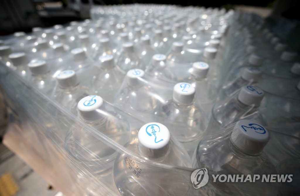 수돗물 피해가구에 지원될 비상음용수