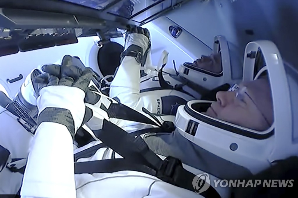 지구로 귀환 준비하는 NASA 우주비행사