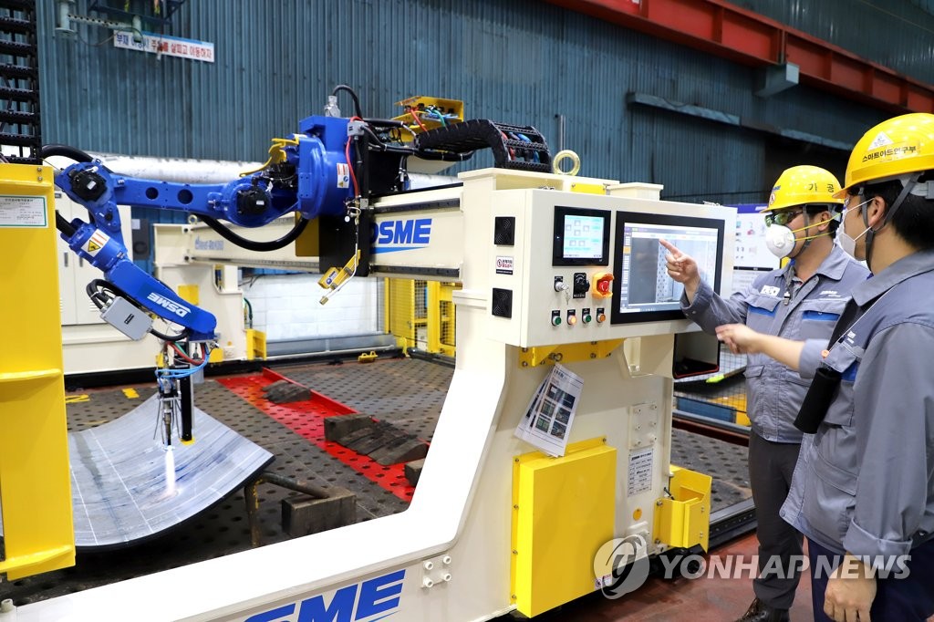 DSME develops AI-powered hot-work robot DSME develops AI-powered hot-work robot