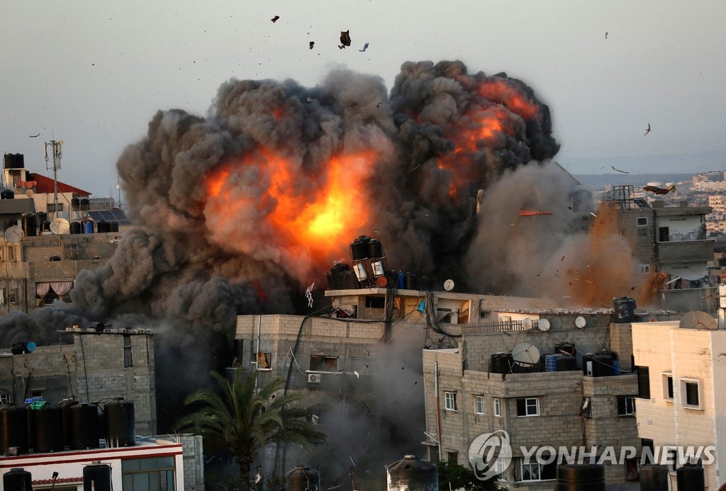 이스라엘, 가자지구 8일째 맹폭…"이런 피해는 처음"