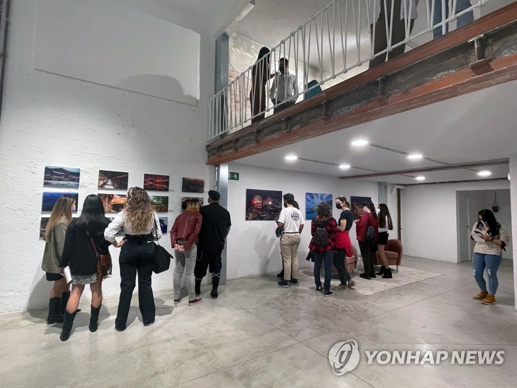 Exhibición de fotos turísticas de Corea del Sur en Madrid Exhibición de fotos turísticas de Corea del Sur en Madrid