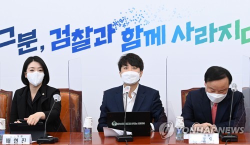 발언하는 이준석