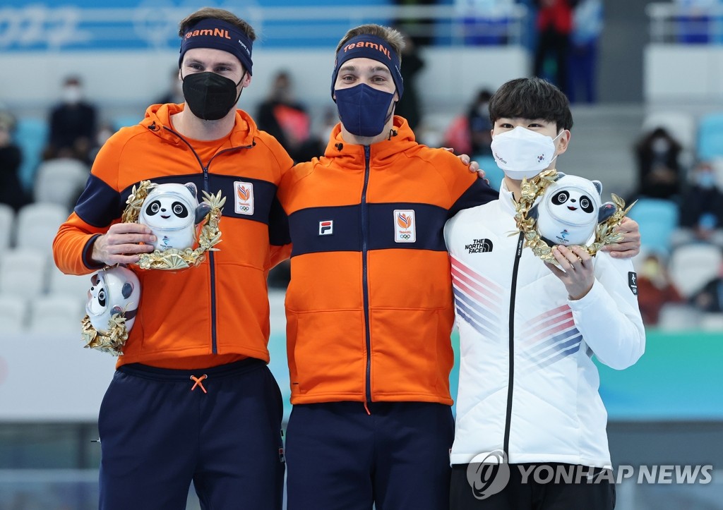 [올림픽] 김민석, '메달리스트들과 함께'