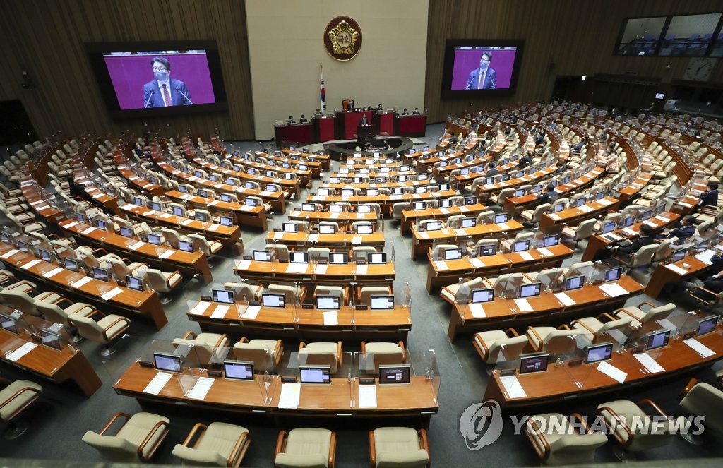 무제한토론에 빈자리 국회 본회의장