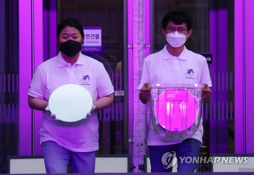 삼성전자, 세계 최초 GAA 기반 3나노 양산 출하식