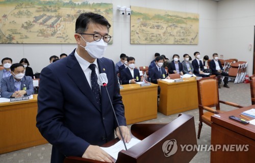 업무보고 하는 장상윤 교육부 차관