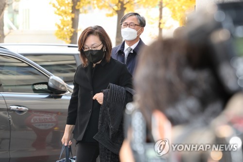 특수본, 박희영 용산구청장 소환 조사