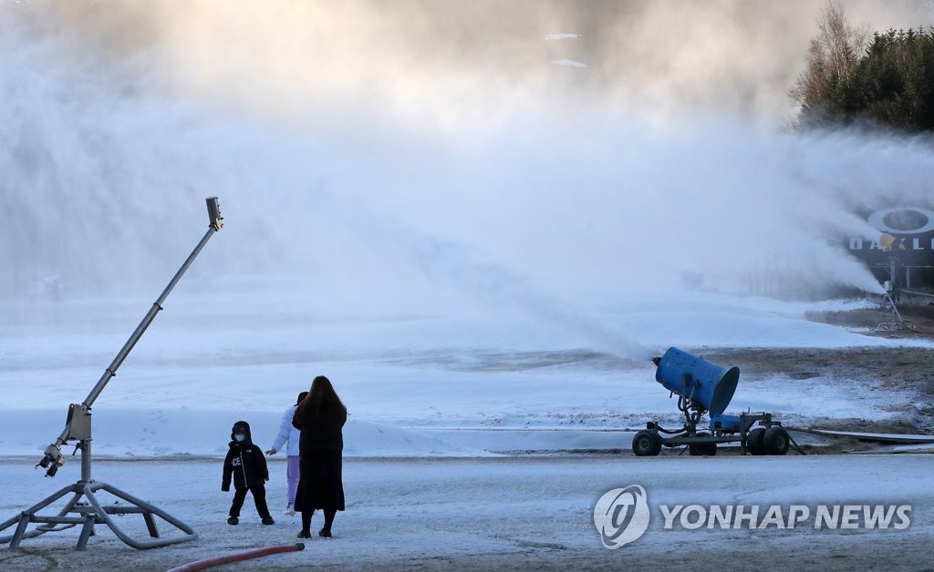 Jets de neige artificielle
