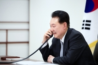 尹대통령, 기시다와 통화…"한일·한미일 협력으로 역내평화"