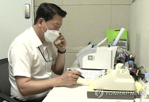 كوريا الشمالية لا تزال غير مستجيبة لمكالمات الخط الساخن لكوريا الجنوبية حتى بعد انتهاء التدريبات المشتركة