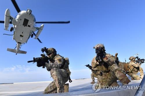 مصدر : كوريا الجنوبية أجرت تدريبات لتعزيز الدفاع عن جزر دوكدو الأسبوع الماضي