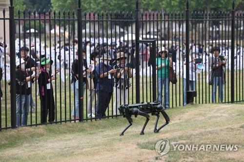 افتتاح حديقة «يونغسان» على أساس تجريبي