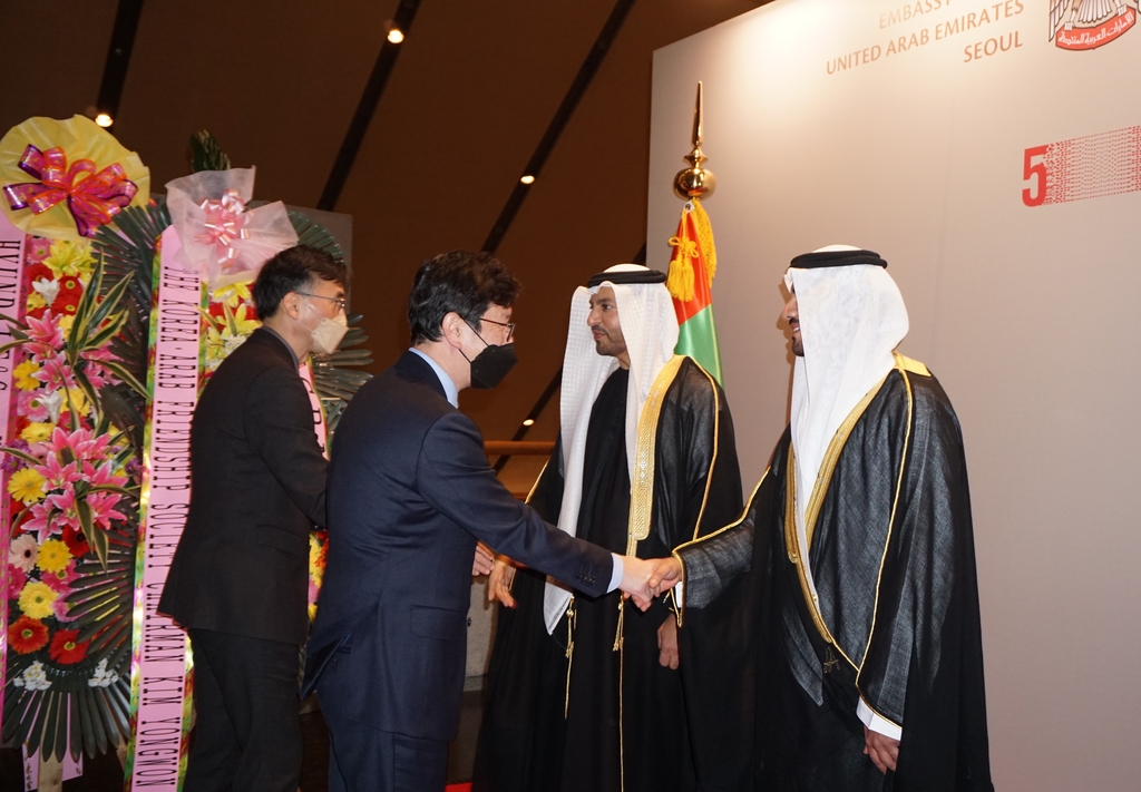 سفارة الإمارات العربية المتحدة في سيئول تحتفل بالعيد الوطني الحادي والخمسين - 2