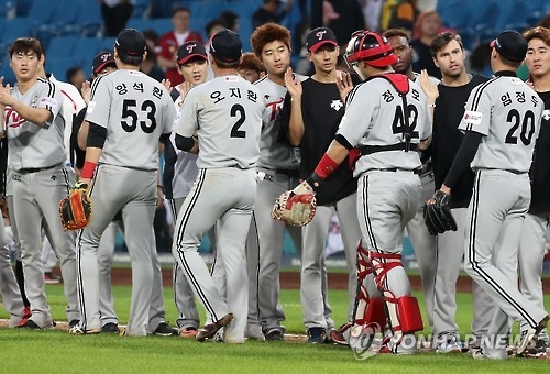 KBO suspends 2 baseball players for match-fixing