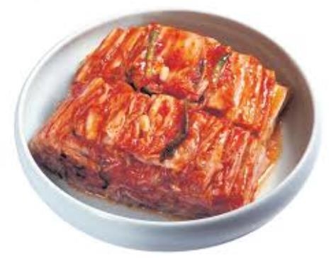 This undated file photo shows kimchi, a traditional Korean fermented vegetable dish. (Yonhap)