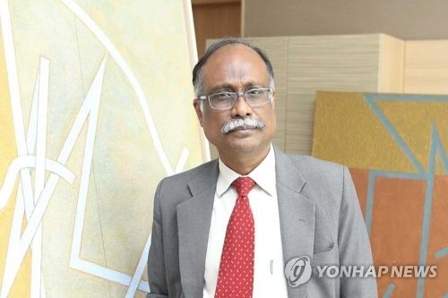 (Yonhap Interview) Indian artist completes his first work in Korea - 1