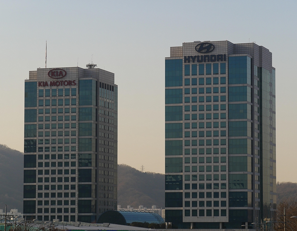 This file photo shows Hyundai Motor Group's headquarter buildings in Yangjae, southern Seoul. (Yonhap)