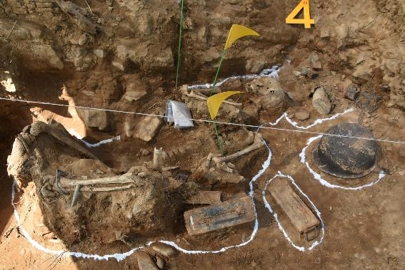 S. Korea discovers skeleton of apparent Korean soldier in DMZ - 1