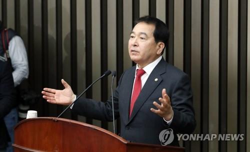 (LEAD) Rep. Shim Jae-chul elected new floor leader of main opposition party