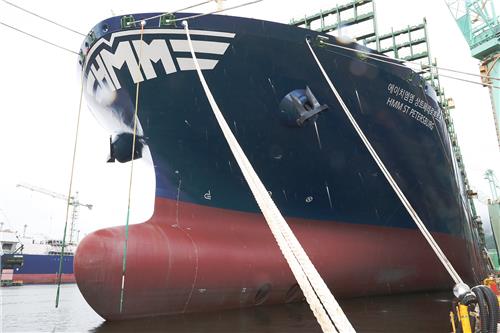 HMM's largest container ship undergoes finishing touches