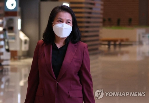 South Korean Trade Minister Yoo Myung-hee, who is bidding to become the director general of the World Trade Organization, in a file photo (Yonhap)