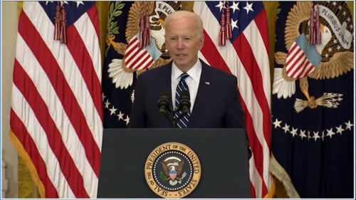 The captured image from the website of the White House shows President Joe Biden answering questions at a press conference at the White House in Washington on March 25, 2021. (Yonhap)