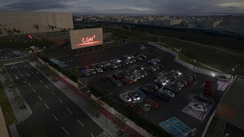 This photo provided by CJ CGV shows its drive-in theater. (PHOTO NOT FOR SALE) (Yonhap)