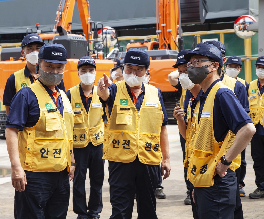 Hyundai Heavy completes takeover of Doosan Infracore