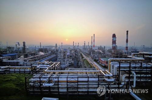 S. Korea's 4 refiners post record H1 operating profit