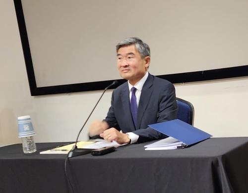 South Korean Ambassador to the United States Cho Tae-yong speaks during a meeting with reporters in Washington on Sept. 26, 2022. (Joint Press Corps-Yonhap)