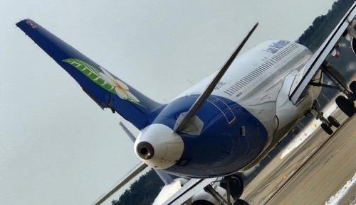 This image, provided by the Incheon International Airport Corp. on Dec. 19, 2022, shows the tail wing of a Lao Airlines plane. (PHOTO NOT FOR SALE) (Yonhap)