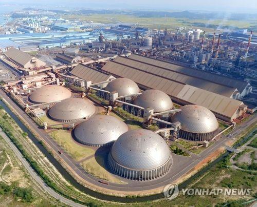 Hyundai Steel Co.'s steelmaking plant in Dangjin, about 80 kilometers south of Seoul (Yonhap)