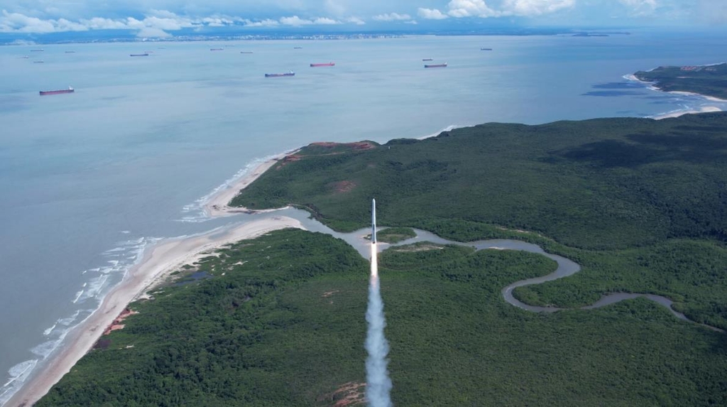 This photo provided by Innospace shows HANBIT-TLV blasting off from the Alcantara Space Center in northern Brazil on March 19, 2023. (PHOTO NOT FOR SALE) (Yonhap)