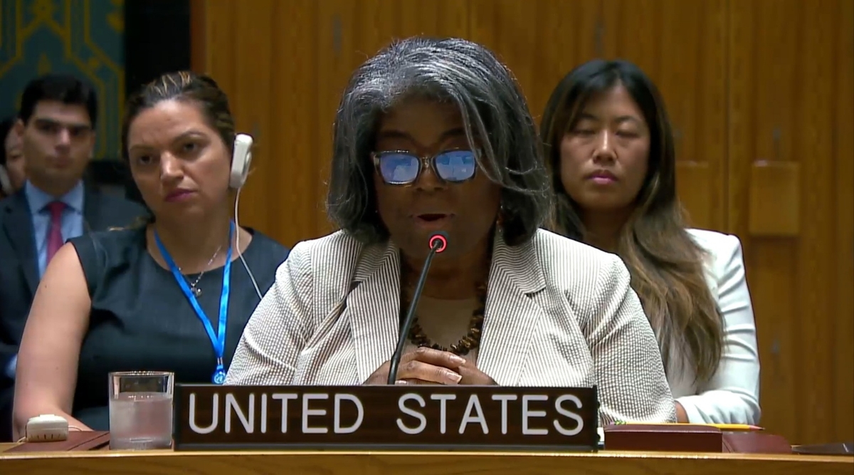 La embajadora de Estados Unidos ante la ONU, Linda Thomas-Greenfield, habla durante una reunión del Consejo de Seguridad de la ONU sobre ciberseguridad en la sede de la ONU en Nueva York el 20 de junio de 2024 en esta fotografía capturada de UN Web TV.  (FOTO NO EN VENTA) (Yonhap)